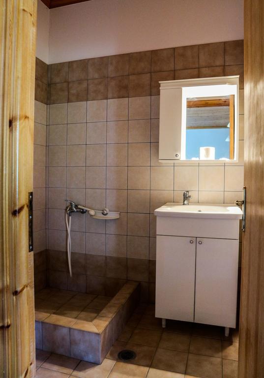 Hotel Elatofilito Athamanio Eksteriør billede